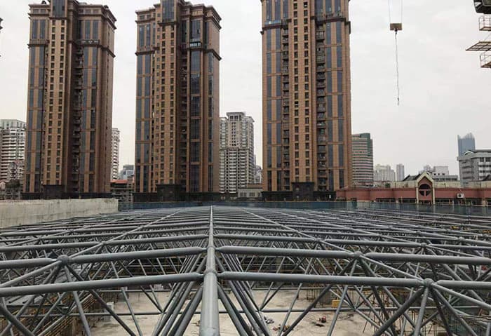 滕州螺栓球网架结构